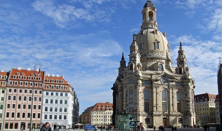 Pension-am-Klosterteichplatz_Frauenkirche